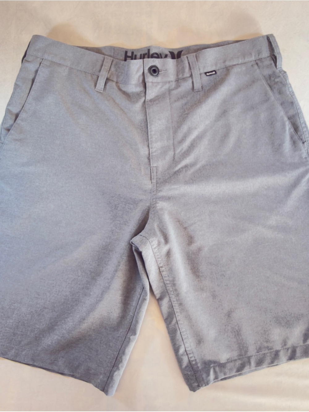 Hurley Men's Gray Flat Front Casual Shorts